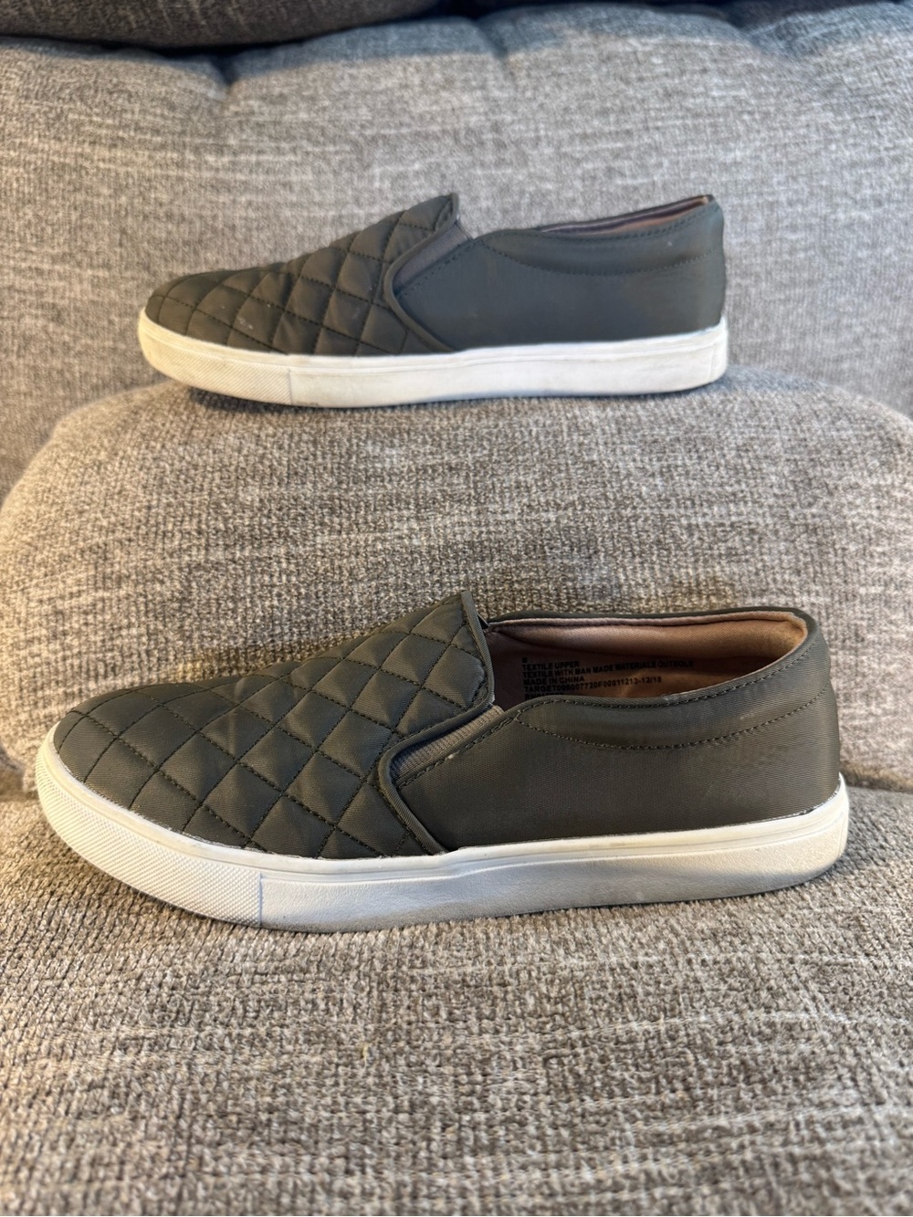A New Day Reese Quilted Olive Green Slip On Sneakers Size 8 - Picture 2 of 11